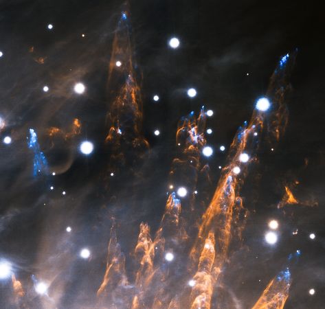 Это весьма чёткое изображение части туманности Ориона.