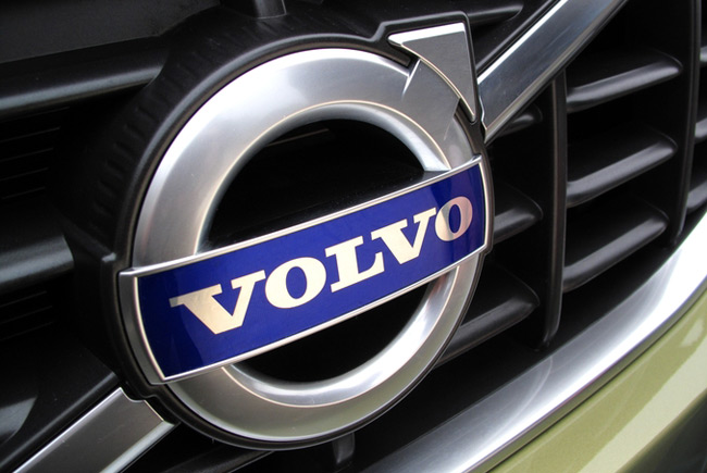 Компания Volvo готова выпускать автомобиль с автопилотом