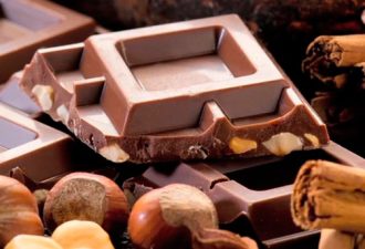 Ученые: от шоколада худеют